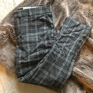 Banana Republic size 0, style Avery